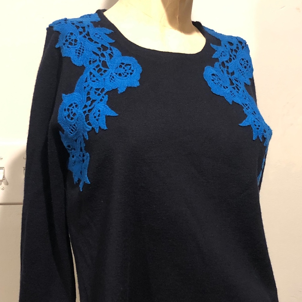 $129 Navy Blue Crochet Lace Appliquéd Pullover Merino Wool Sweater M~Cabincore
